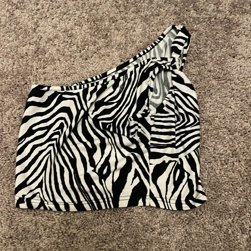 Zebra print top